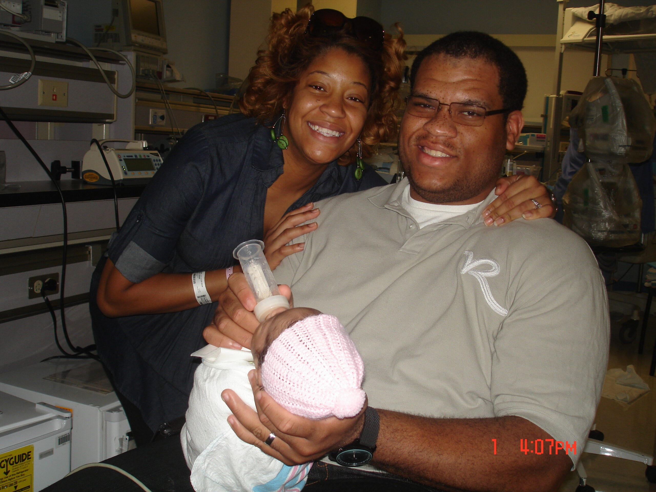 Diana Marrero Hand to Hold NICU mom