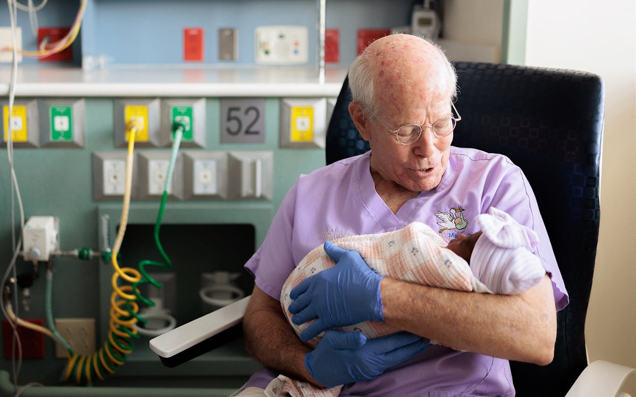 lynn harris NICU baby cuddler